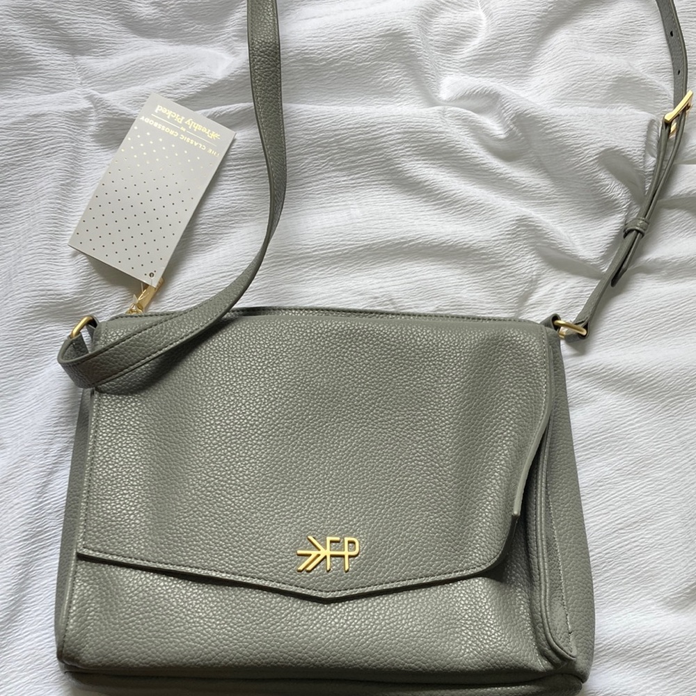 Freshly picked cross body